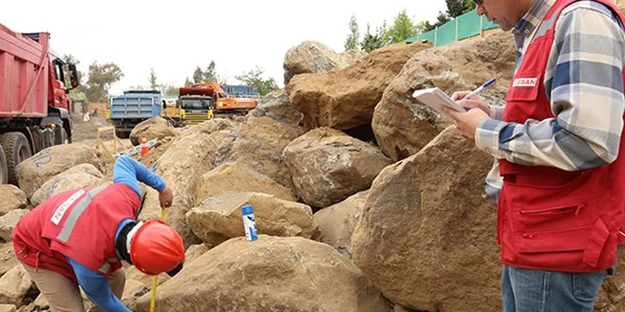 Illustrative image of Soil mechanics study in Coventry